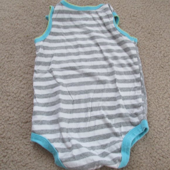 Circo One Piece Sleeveless Bodysuit Girls Size 9M Gray Polka Dot Infant‎ Snap - Picture 4 of 4